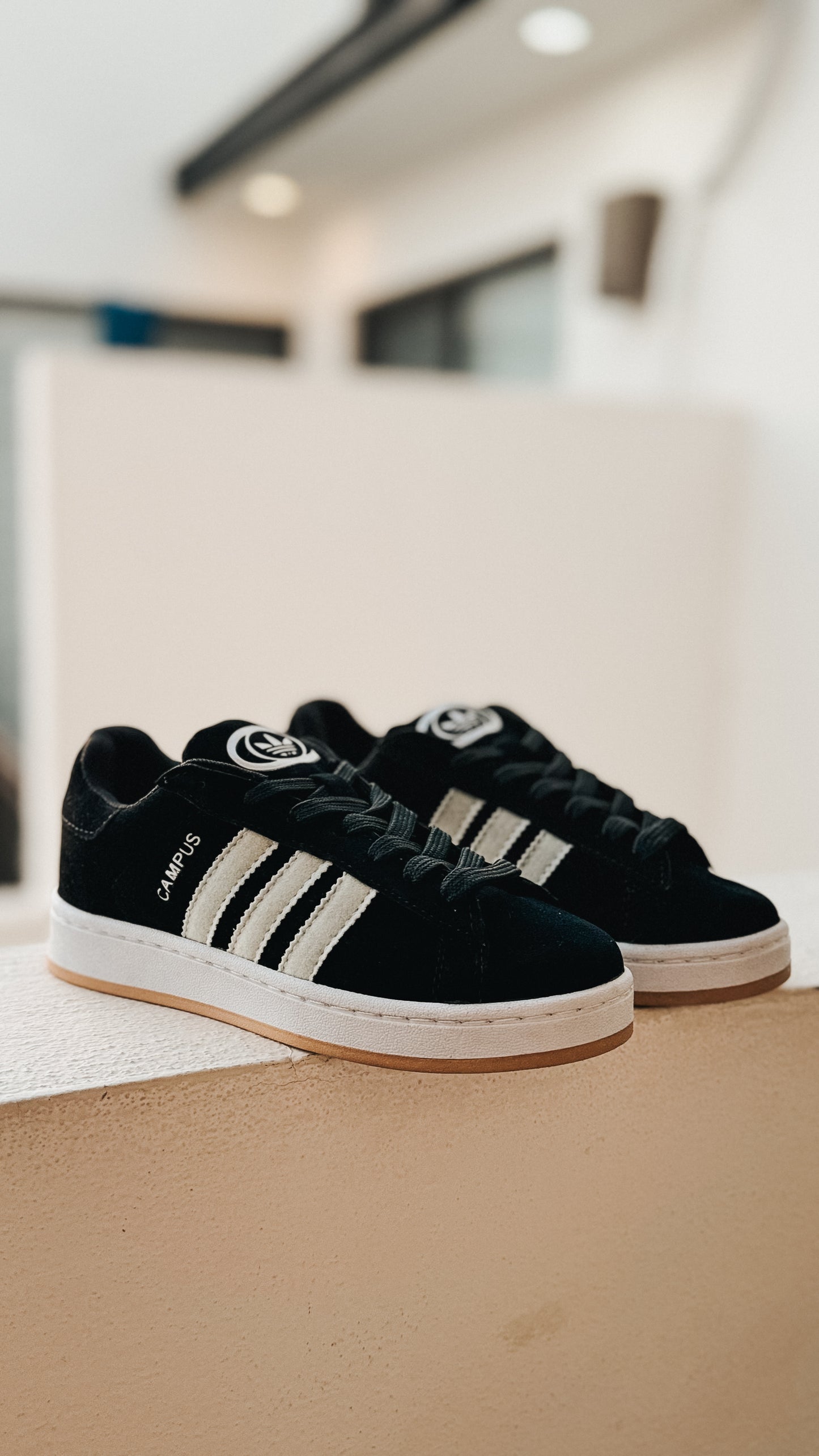 ADIDAS CAMPUS 00s - NEGRO -