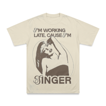 Playera Sabrina Carpenter - I'm working late - Arena